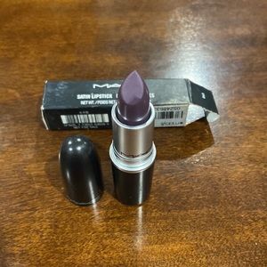 New Mac lipstick - epic
